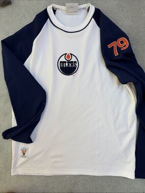 Edmonton Oilers Long Sleeve Raglan Jersey Shirt - White & Navy PUMA